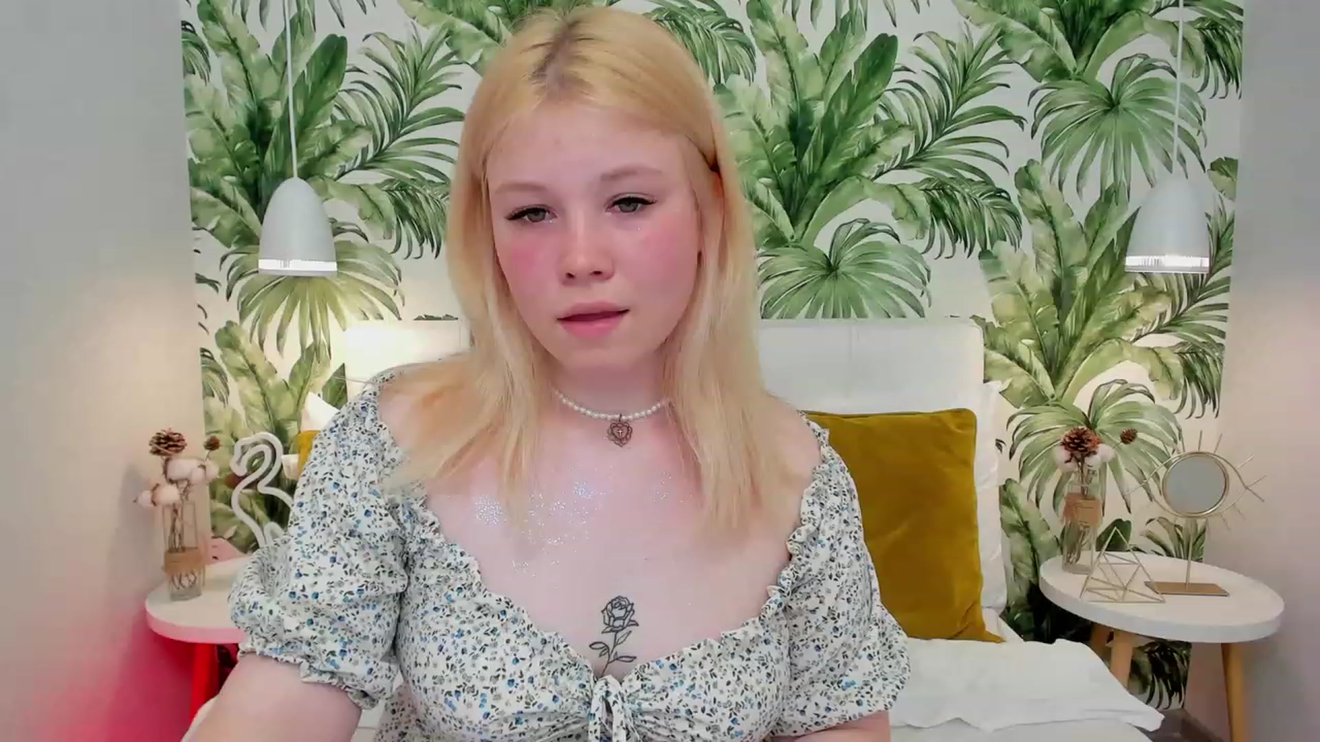 Gallery image thumbnail from AveryLost's myfreecams stream on, 05/24/2023, 12:50 image 14 of 20
