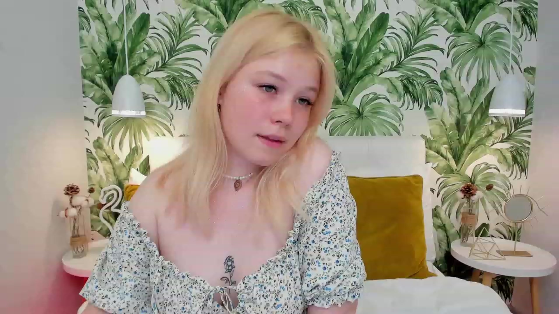 Gallery image thumbnail from AveryLost's myfreecams stream on, 05/24/2023, 18:01 image 2 of 20
