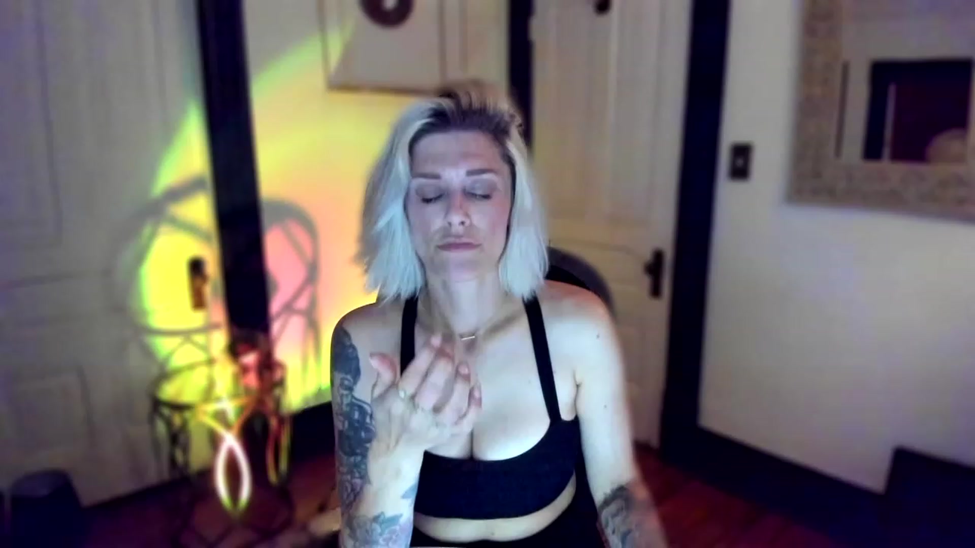 Gallery image thumbnail from Avery_Blake's myfreecams stream on, 06/05/2023, 04:51 image 16 of 20
