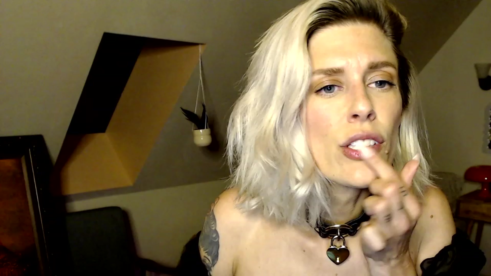 Gallery image thumbnail from Avery_Blake's myfreecams stream on, 07/08/2023, 06:44 image 4 of 20