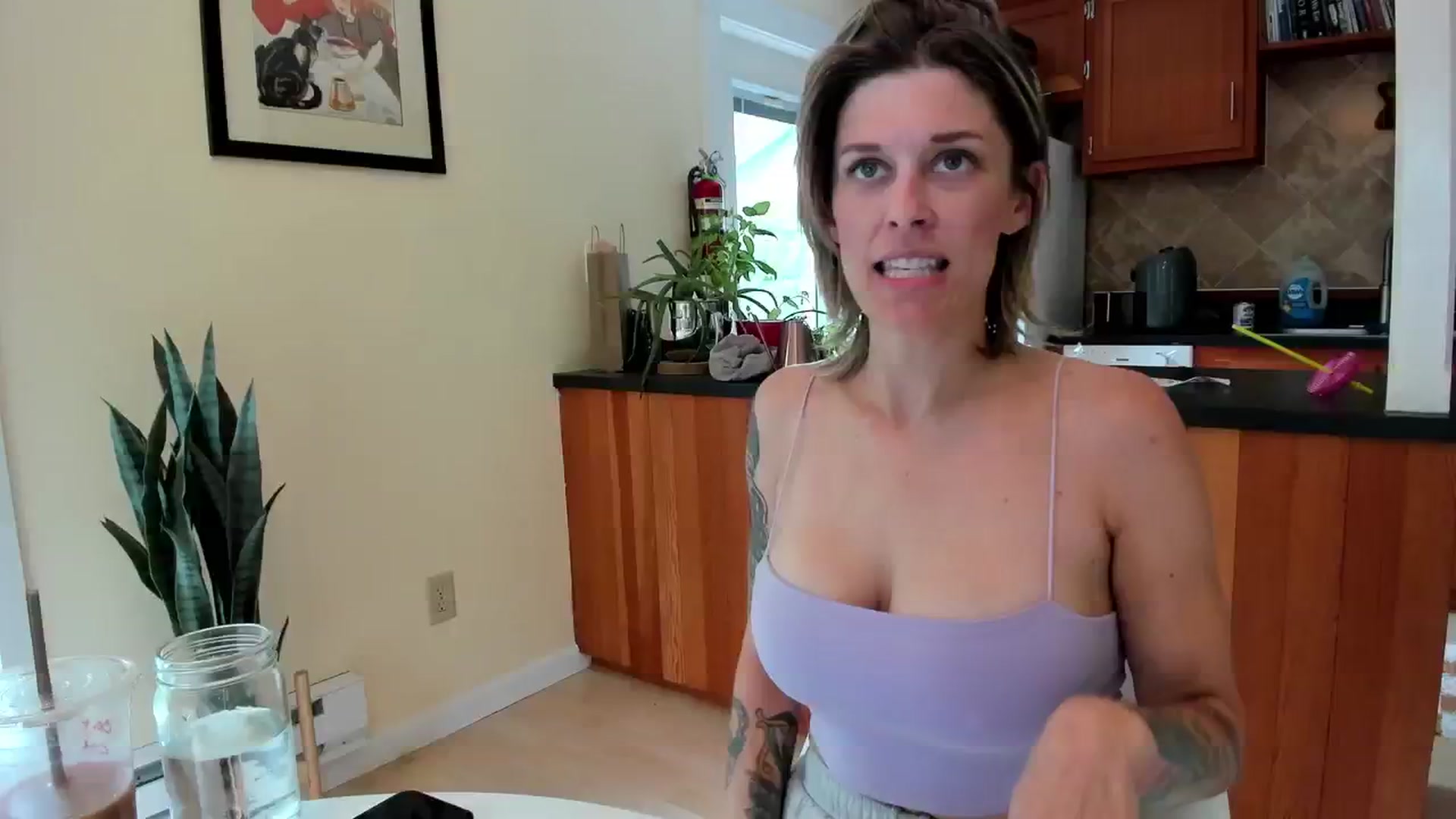 Gallery image thumbnail from Avery_Blake's myfreecams stream on, 07/22/2024, 23:19 image 9 of 20