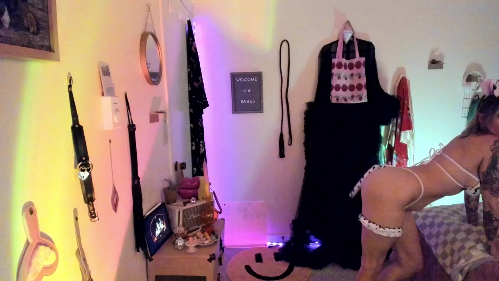 Gallery image thumbnail from Avery_Blake's myfreecams stream on, 09/29/2024, 24:34 image 15 of 20