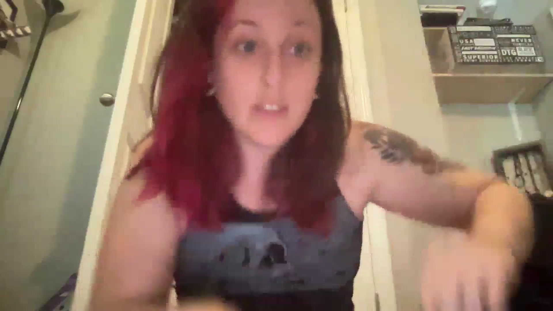 Gallery image thumbnail from Avery_Madison's myfreecams stream on, 10/21/2023, 14:45 image 7 of 20