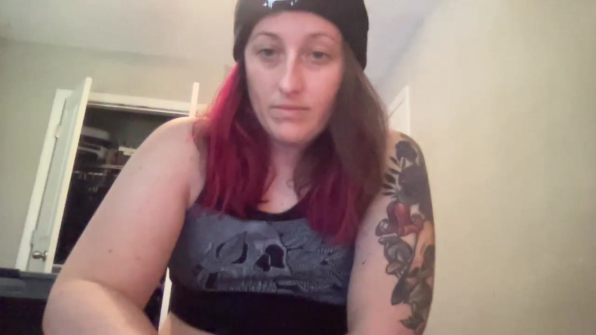 Gallery image thumbnail from Avery_Madison's myfreecams stream on, 10/21/2023, 14:45 image 20 of 20