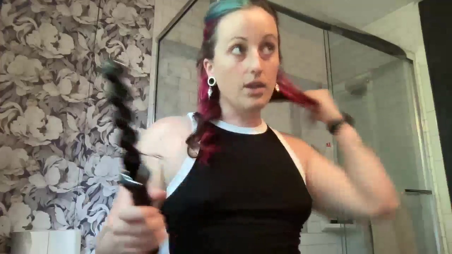 Gallery image thumbnail from Avery_Madison's myfreecams stream on, 07/31/2024, 13:31 image 3 of 20
