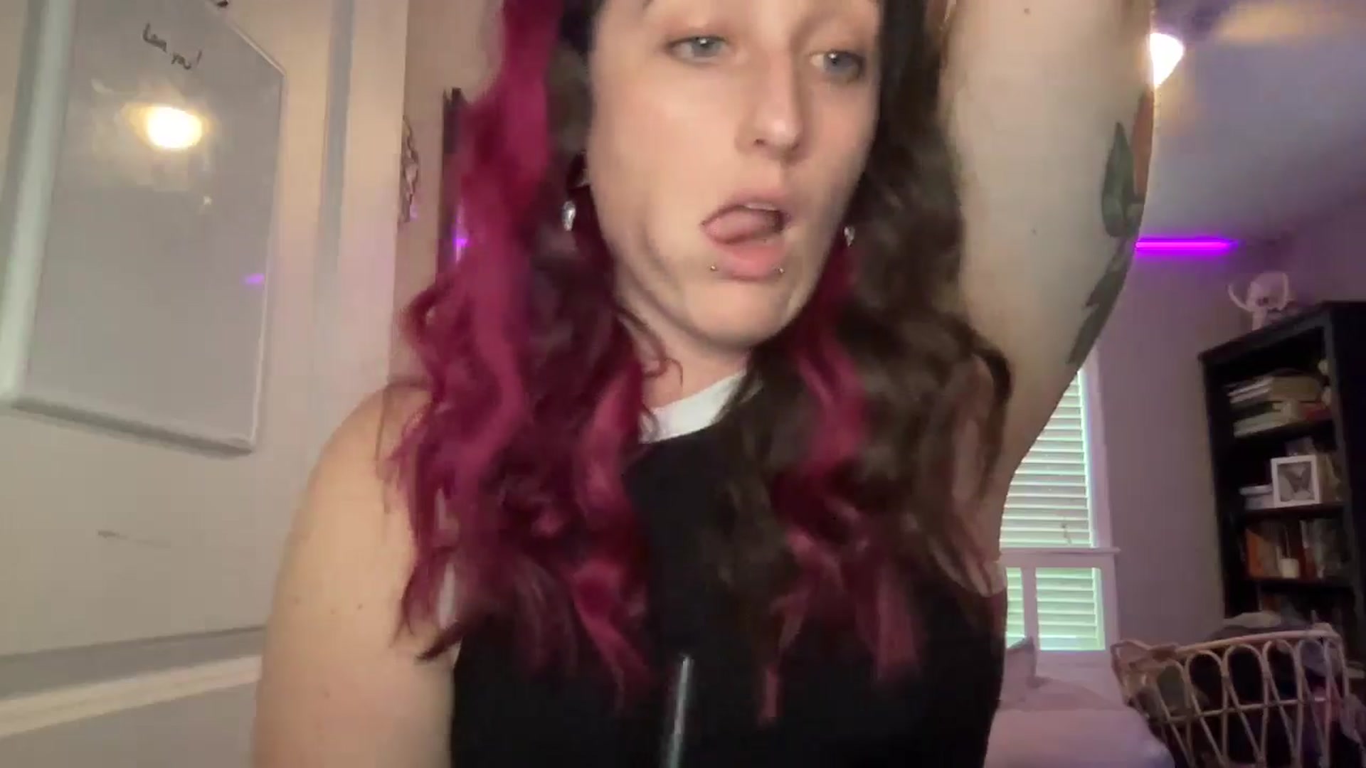 Gallery image thumbnail from Avery_Madison's myfreecams stream on, 07/31/2024, 14:02 image 17 of 20