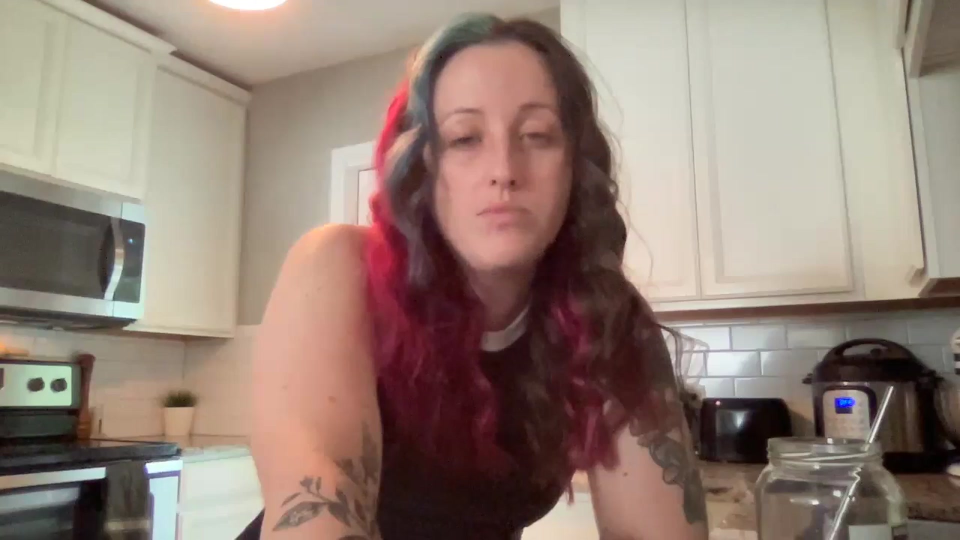 Gallery image thumbnail from Avery_Madison's myfreecams stream on, 07/31/2024, 14:02 image 9 of 20