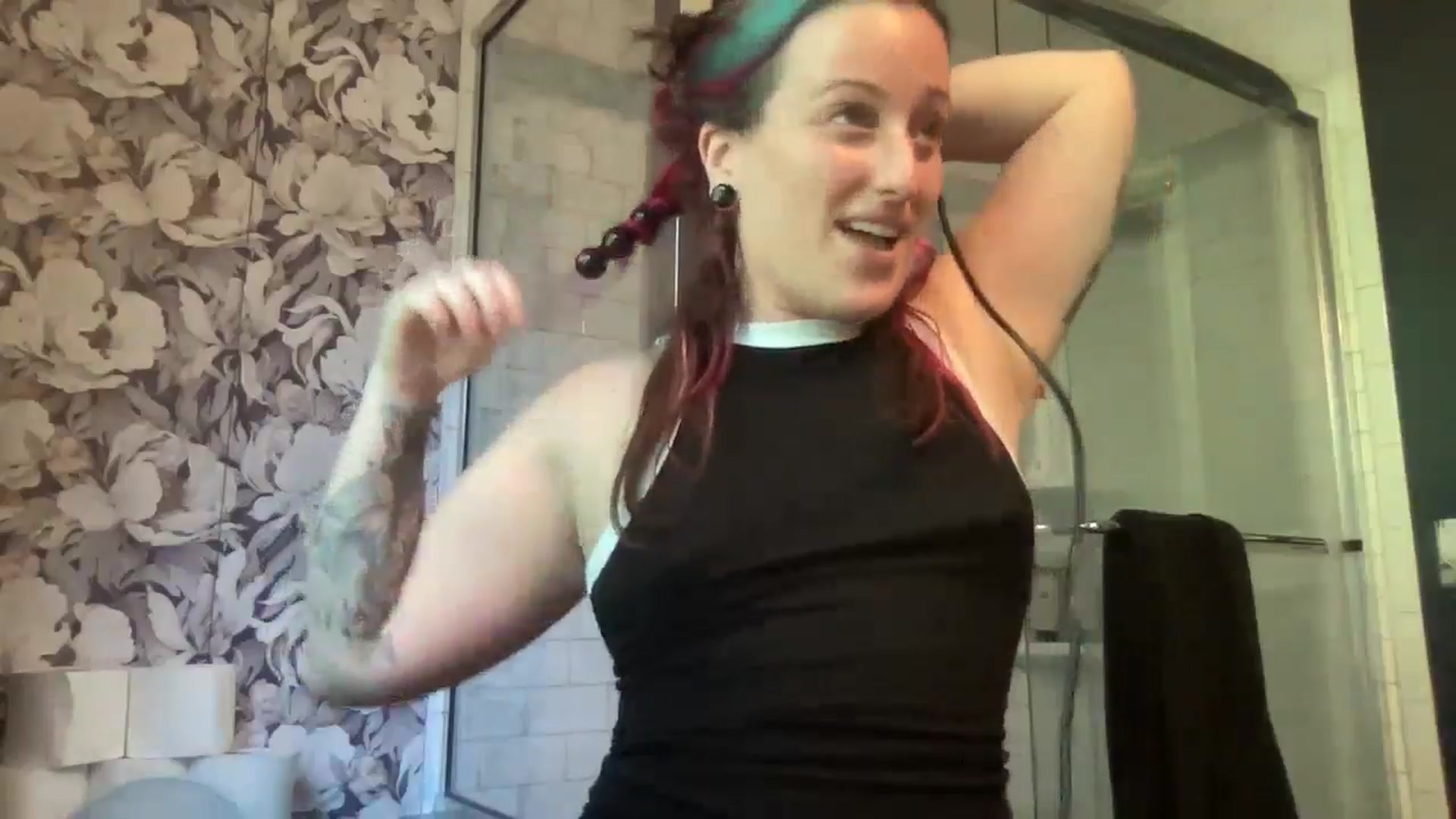 Gallery image thumbnail from Avery_Madison's myfreecams stream on, 08/02/2024, 12:53 image 3 of 20