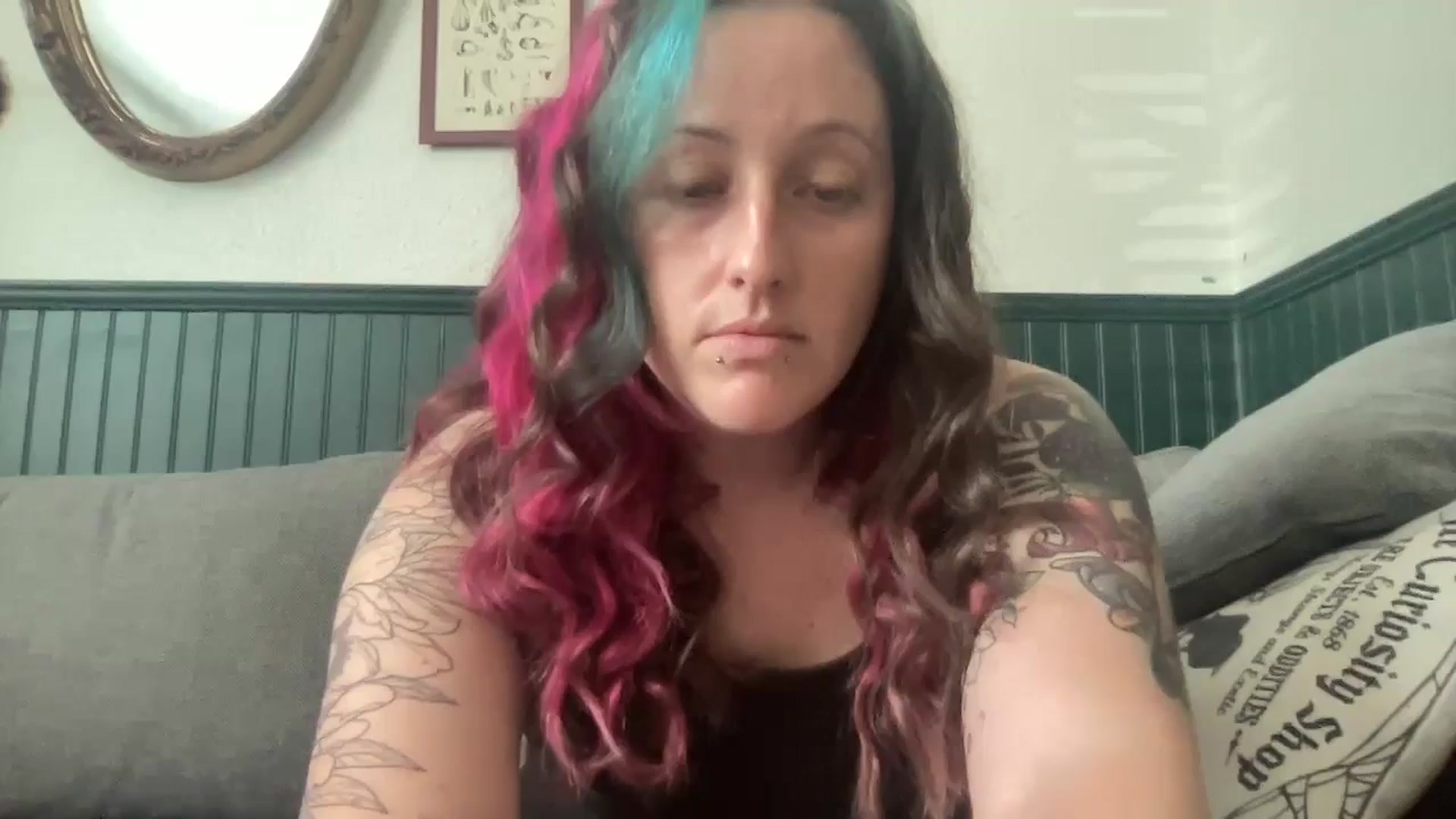 Gallery image thumbnail from Avery_Madison's myfreecams stream on, 08/31/2024, 15:36 image 10 of 20
