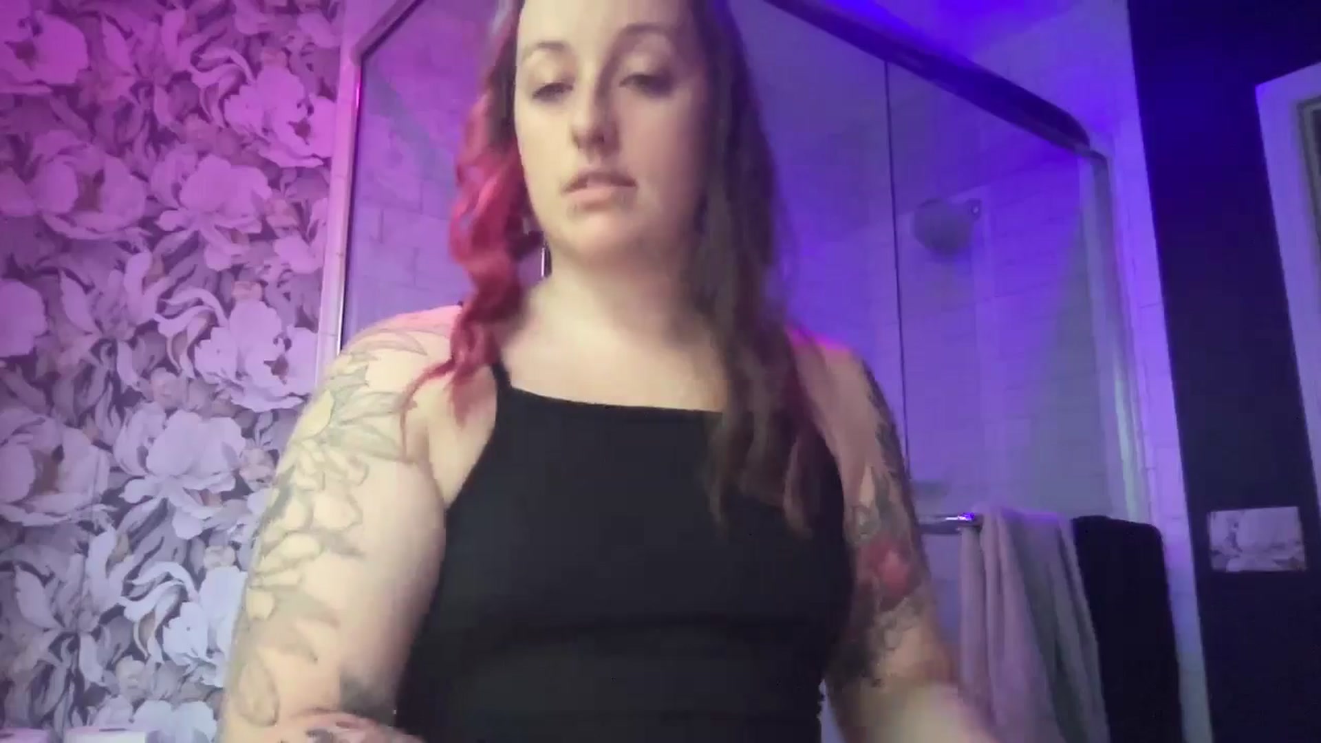 Gallery image thumbnail from Avery_Madison's myfreecams stream on, 09/05/2024, 13:00 image 19 of 20