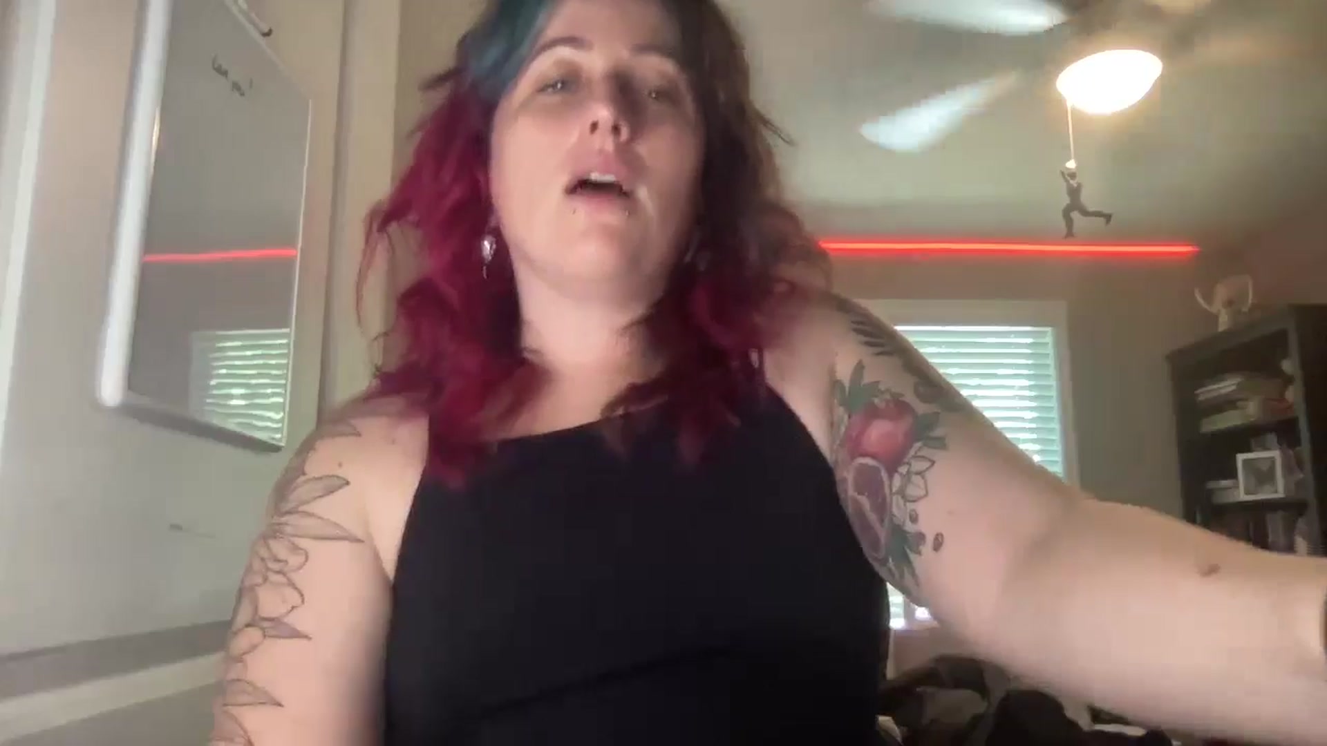 Gallery image thumbnail from Avery_Madison's myfreecams stream on, 09/23/2024, 15:06 image 12 of 20
