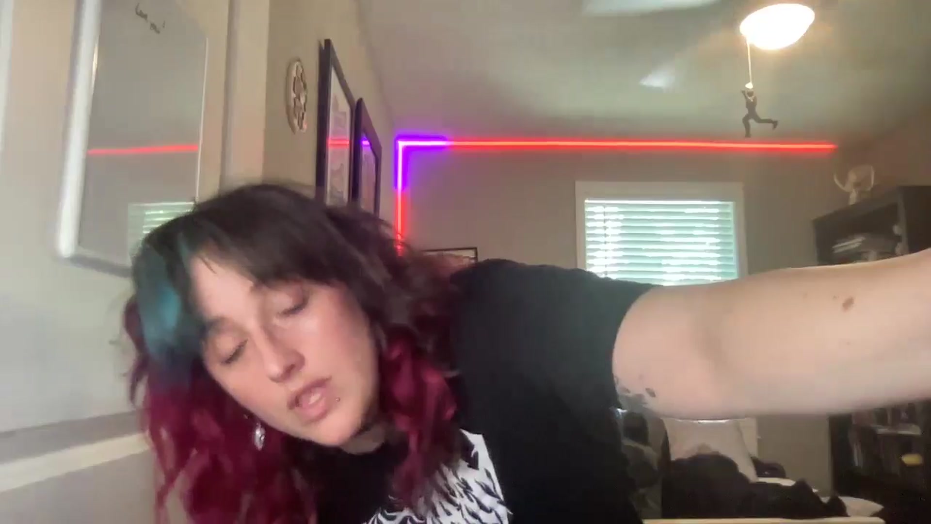 Gallery image thumbnail from Avery_Madison's myfreecams stream on, 09/23/2024, 15:06 image 20 of 20