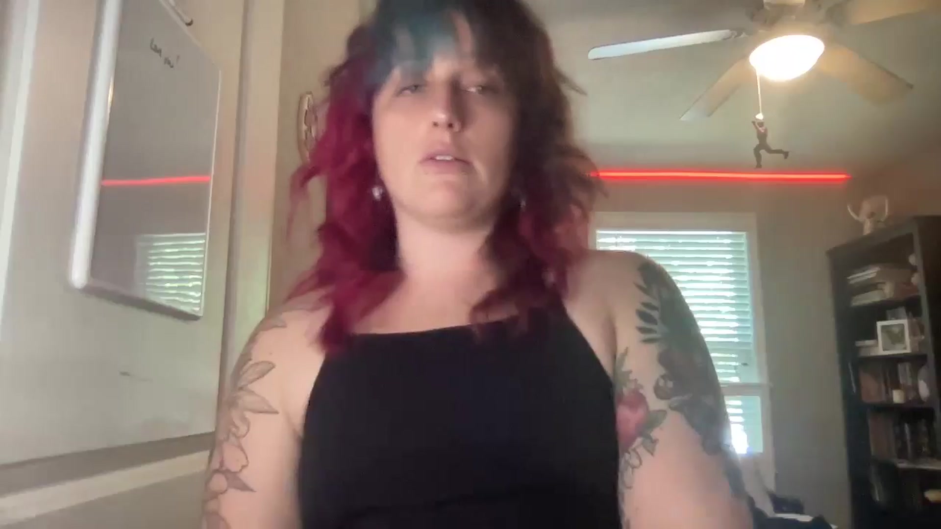 Gallery image thumbnail from Avery_Madison's myfreecams stream on, 09/23/2024, 15:06 image 10 of 20