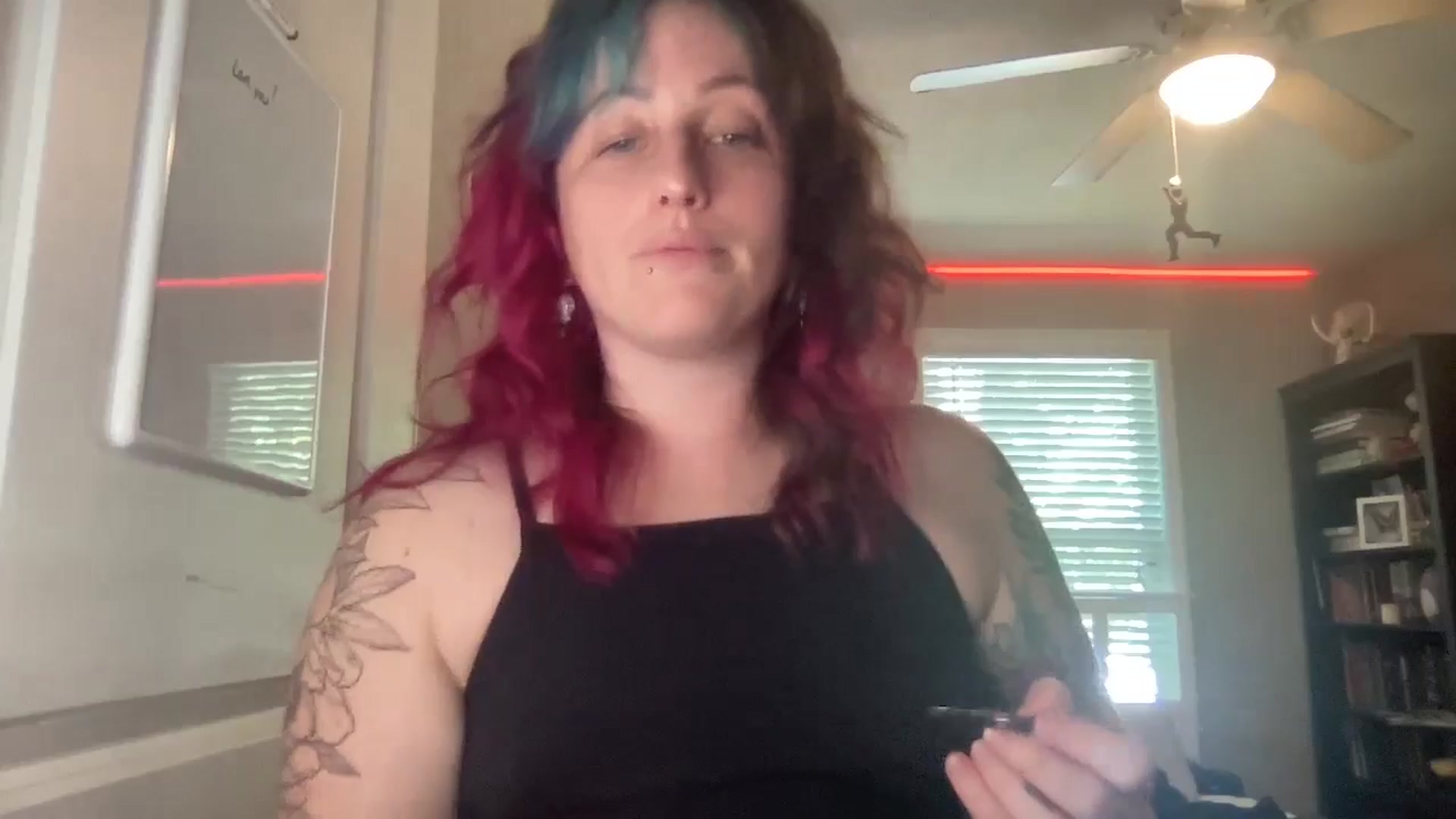 Gallery image thumbnail from Avery_Madison's myfreecams stream on, 09/23/2024, 15:06 image 11 of 20