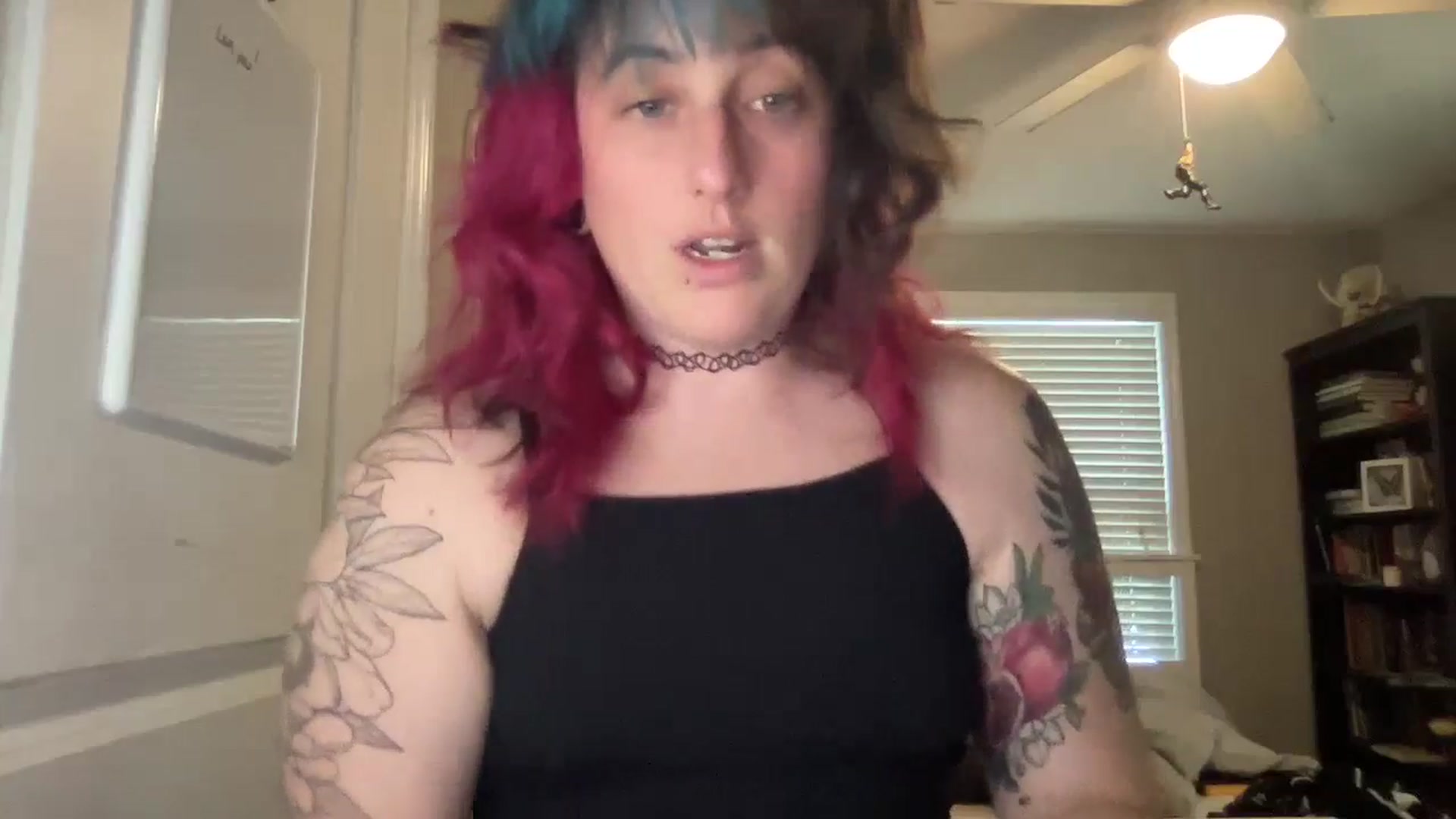 Gallery image thumbnail from Avery_Madison's myfreecams stream on, 10/03/2024, 13:23 image 14 of 20