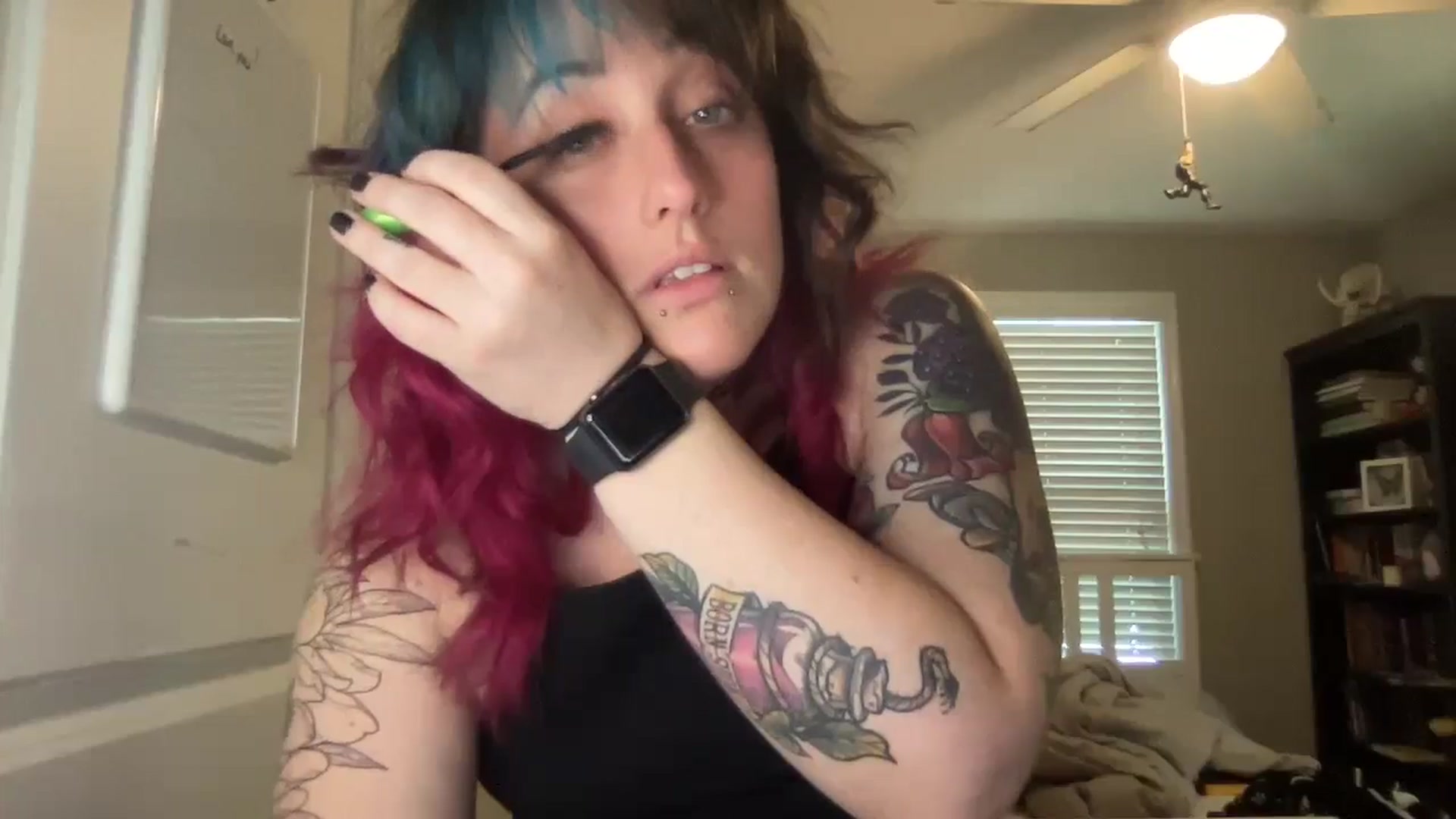 Gallery image thumbnail from Avery_Madison's myfreecams stream on, 10/03/2024, 13:23 image 15 of 20