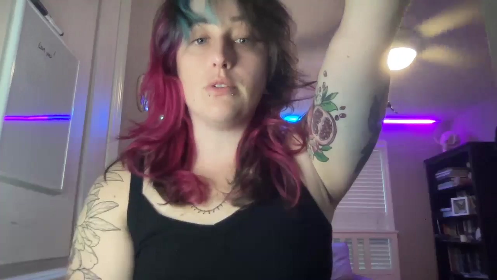 Gallery image thumbnail from Avery_Madison's myfreecams stream on, 10/10/2024, 14:19 image 2 of 20