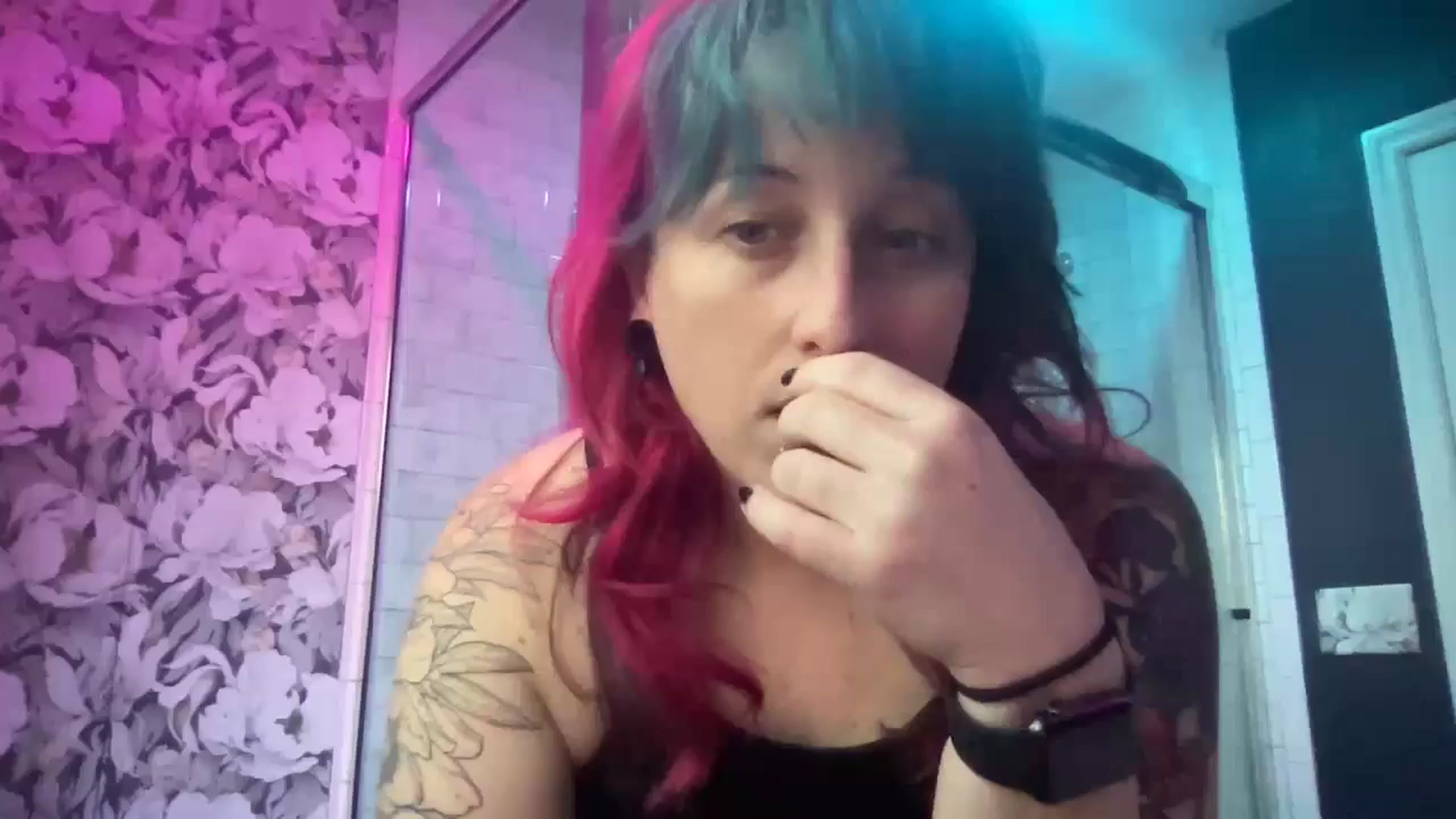 Gallery image thumbnail from Avery_Madison's myfreecams stream on, 11/26/2024, 14:42 image 1 of 20