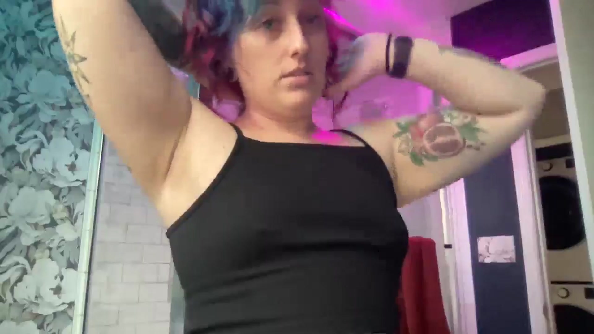 Gallery image thumbnail from Avery_Madison's myfreecams stream on, 12/31/2024, 15:10 image 6 of 20