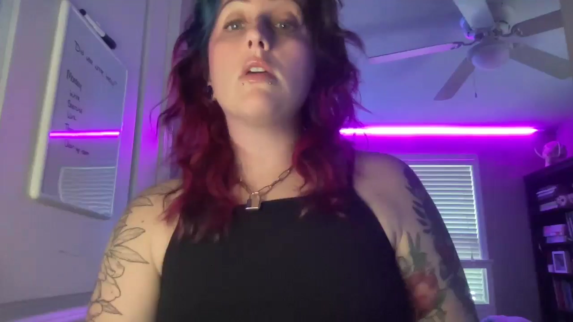 Gallery image thumbnail from Avery_Madison's myfreecams stream on, 12/31/2024, 15:10 image 20 of 20