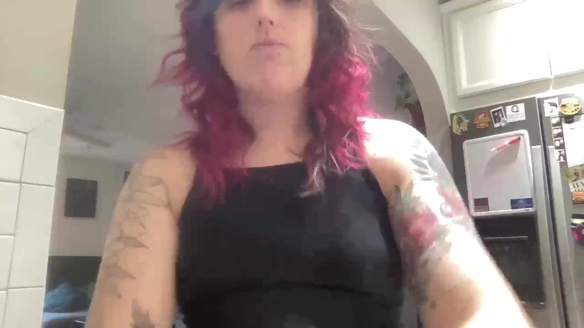 Gallery image thumbnail from Avery_Madison's myfreecams stream on, 01/14/2025, 14:52 image 12 of 20