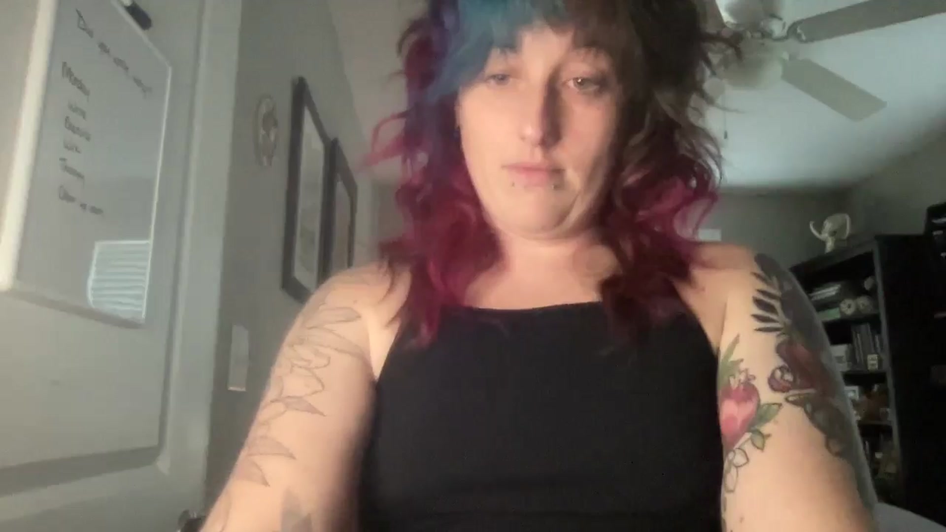 Gallery image thumbnail from Avery_Madison's myfreecams stream on, 01/14/2025, 14:52 image 15 of 20