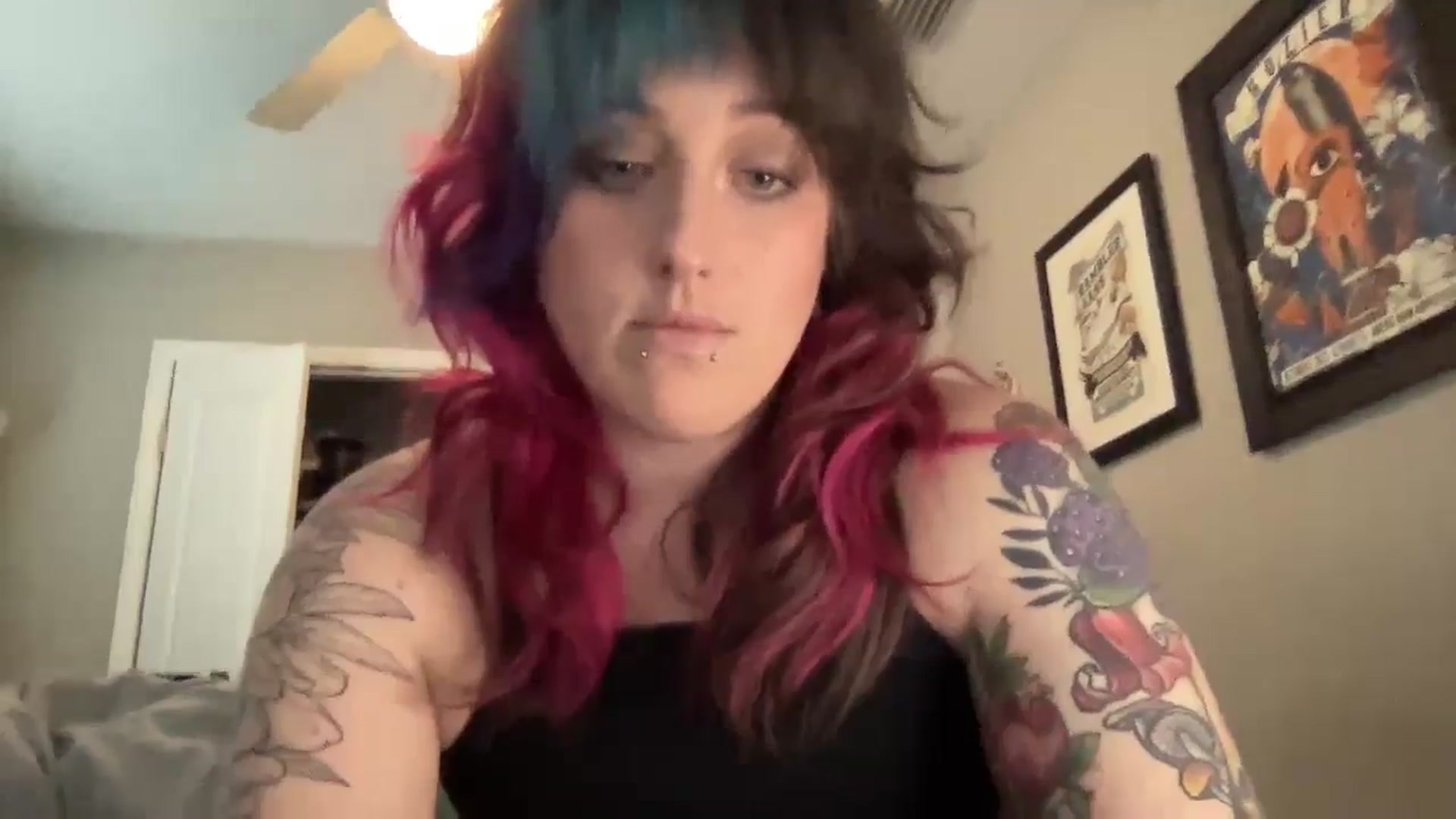 Gallery image thumbnail from Avery_Madison's myfreecams stream on, 01/15/2025, 15:49 image 17 of 20