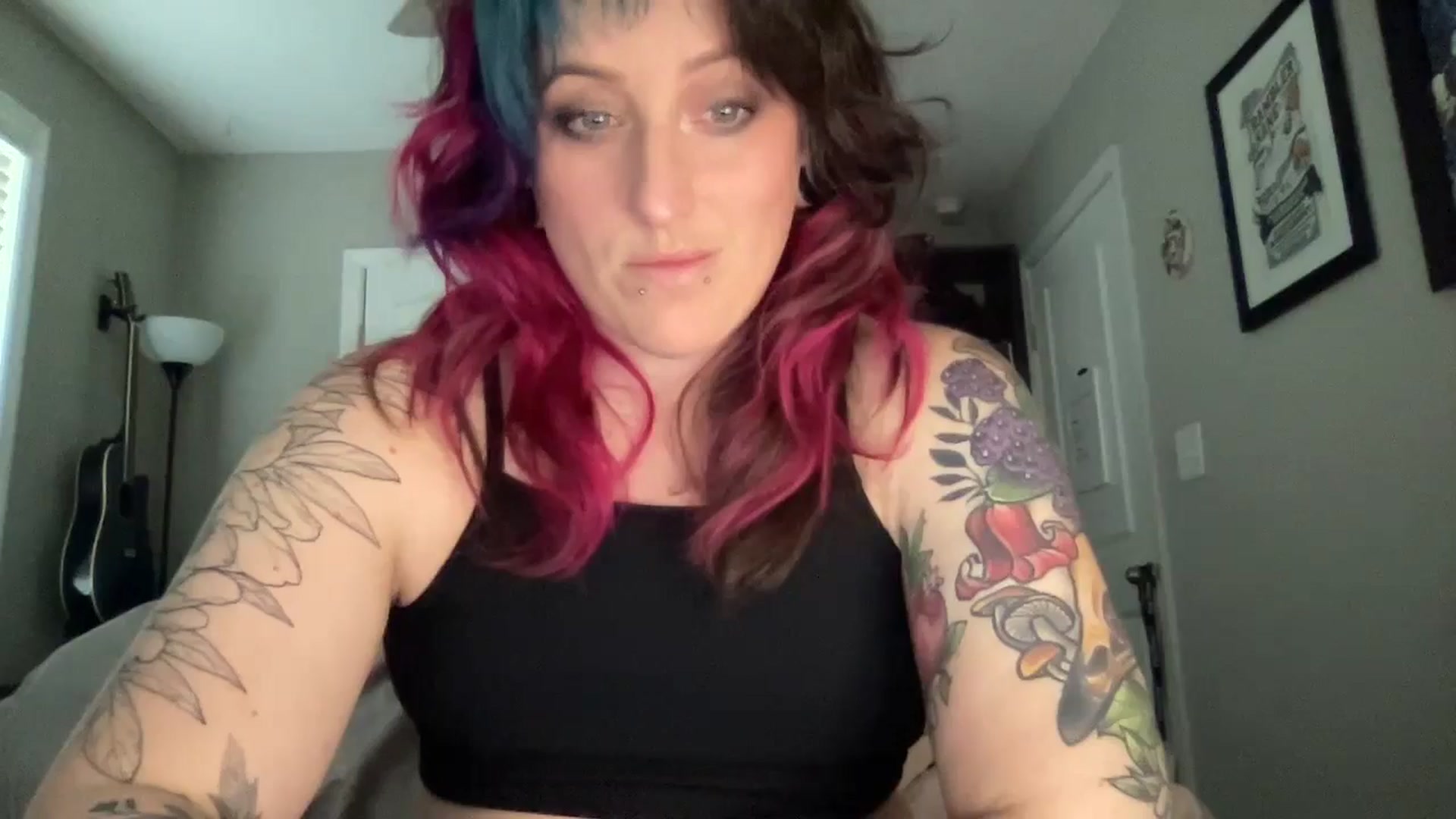 Gallery image thumbnail from Avery_Madison's myfreecams stream on, 01/15/2025, 15:49 image 12 of 20