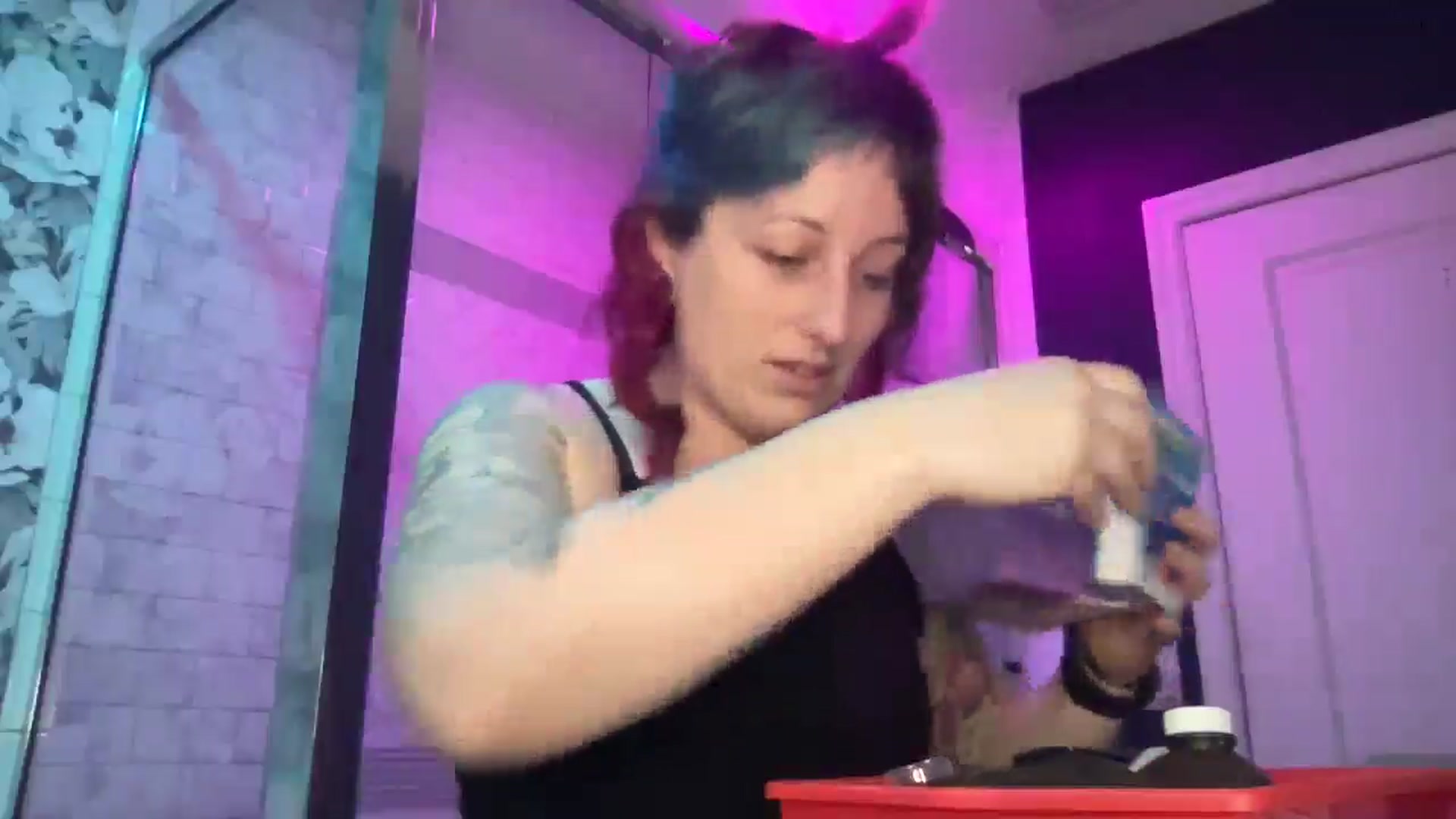 Gallery image thumbnail from Avery_Madison's myfreecams stream on, 01/16/2025, 13:43 image 8 of 20