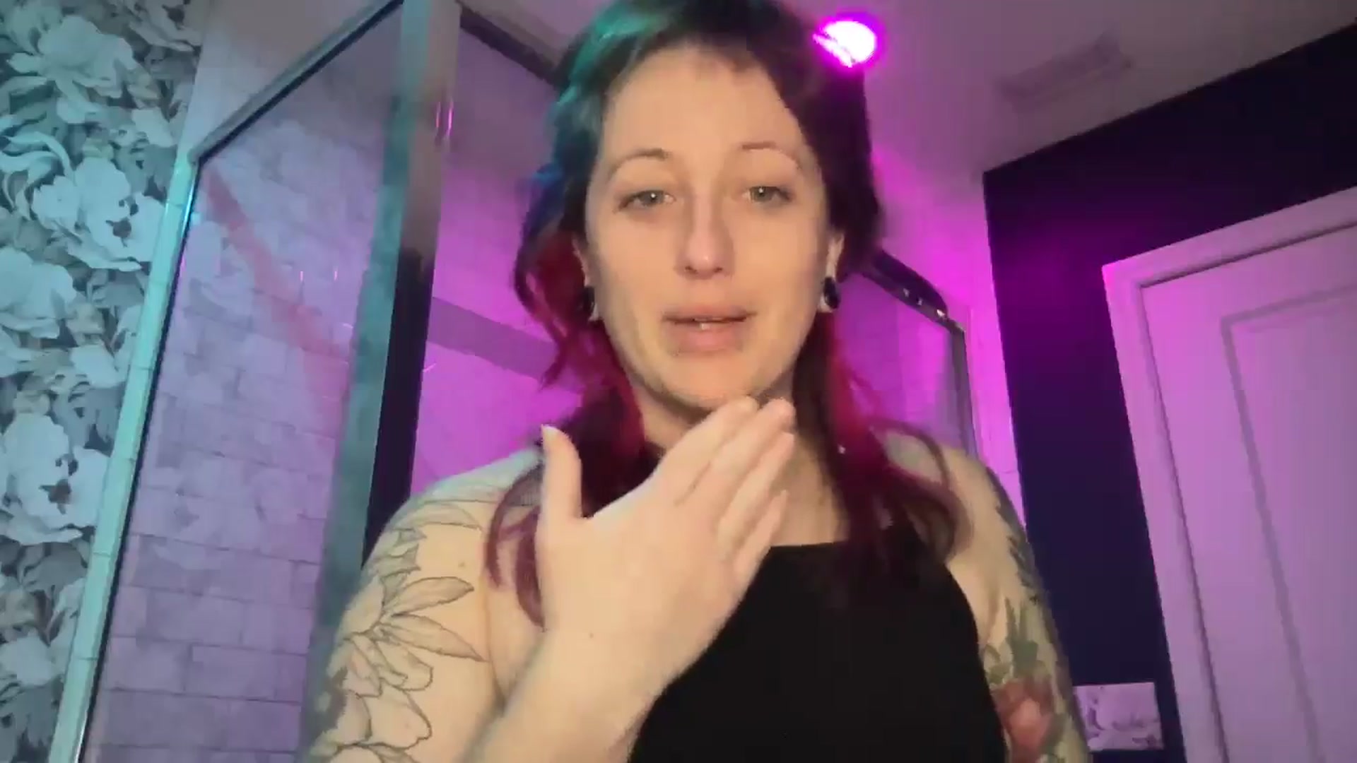 Gallery image thumbnail from Avery_Madison's myfreecams stream on, 01/16/2025, 13:43 image 2 of 20