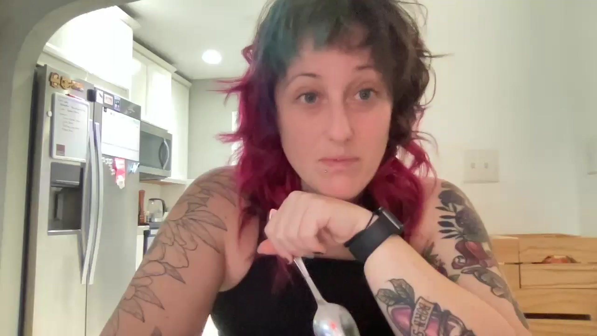Gallery image thumbnail from Avery_Madison's myfreecams stream on, 01/27/2025, 14:44 image 8 of 20