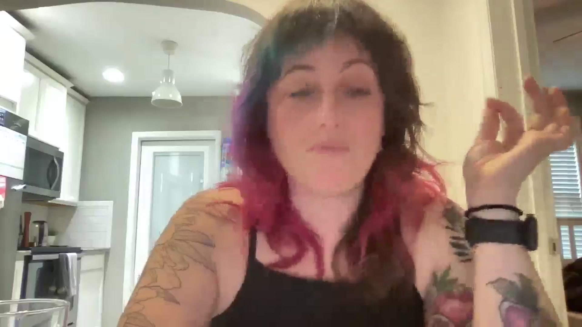 Gallery image thumbnail from Avery_Madison's myfreecams stream on, 02/03/2025, 15:01 image 10 of 20