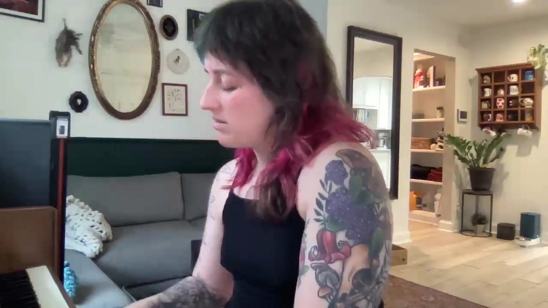 Gallery image thumbnail from Avery_Madison's myfreecams stream on, 02/03/2025, 15:01 image 14 of 20
