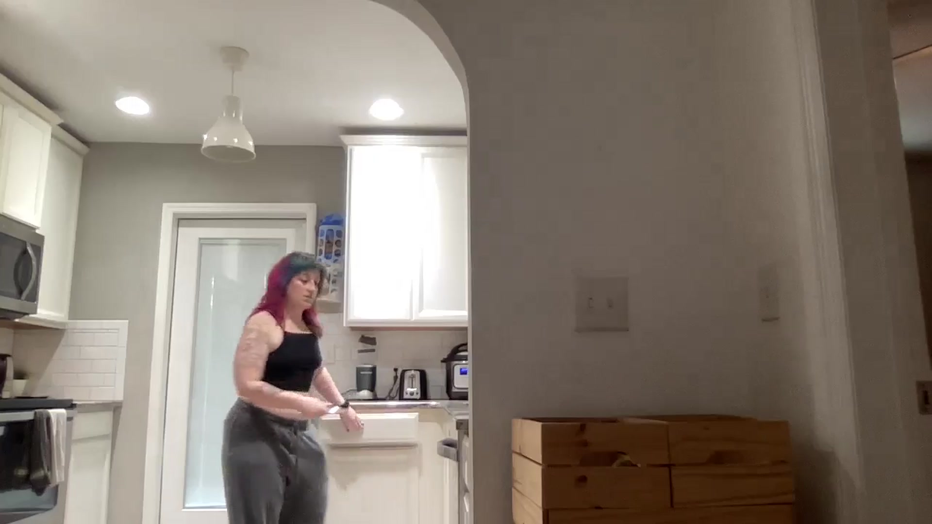 Gallery image thumbnail from Avery_Madison's myfreecams stream on, 02/03/2025, 15:01 image 5 of 20