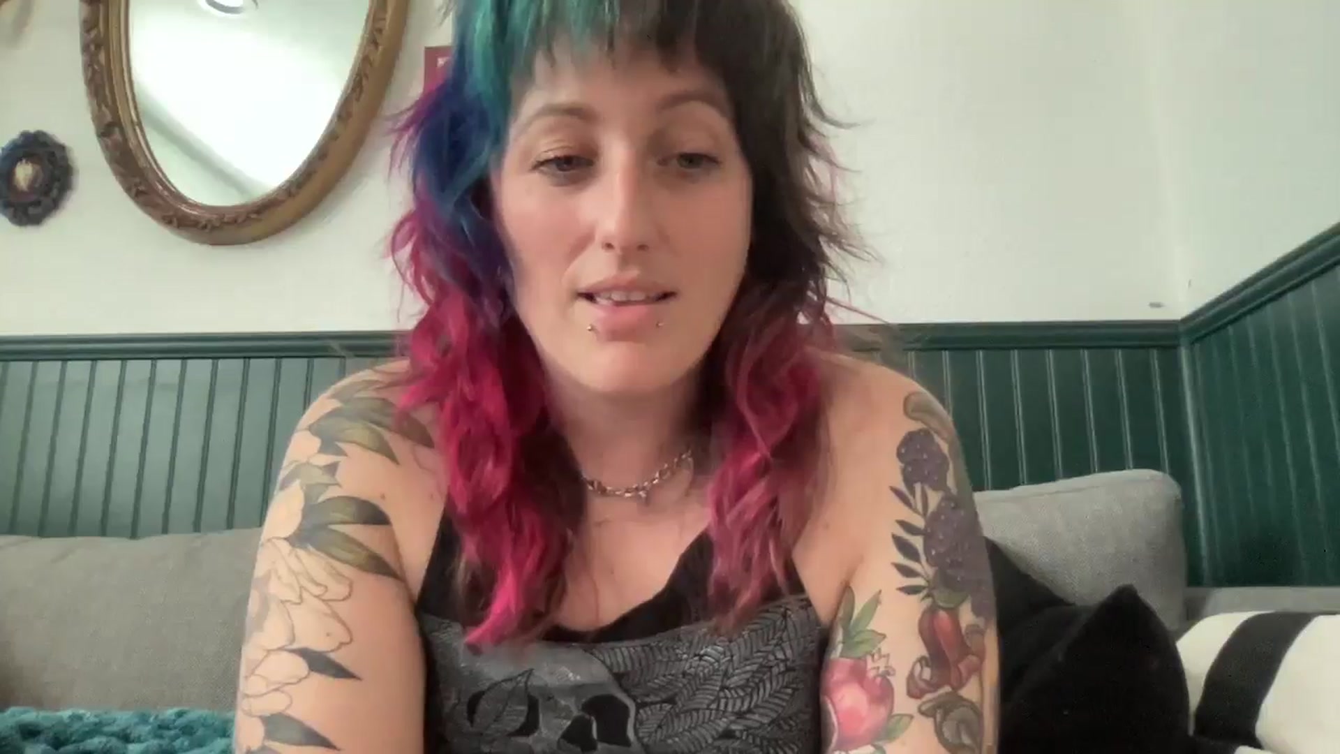 Gallery image thumbnail from Avery_Madison's myfreecams stream on, 03/31/2025, 14:20 image 5 of 20