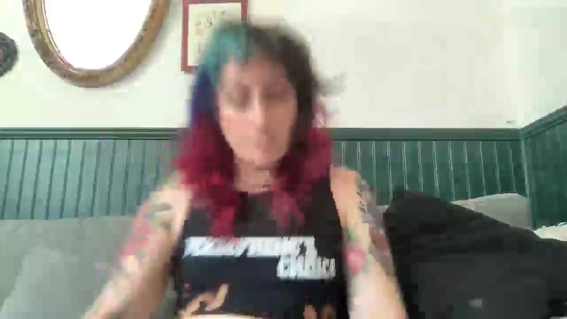 Gallery image thumbnail from Avery_Madison's myfreecams stream on, 05/15/2025, 13:32 image 11 of 20