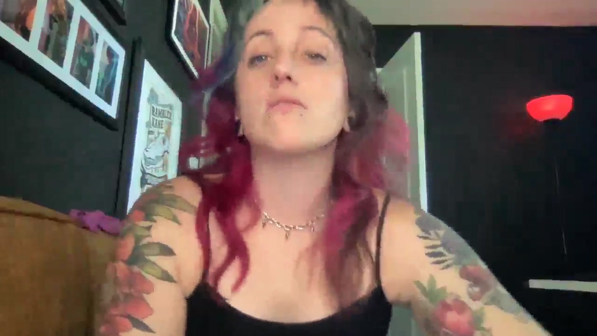 Gallery image thumbnail from Avery_Madison's myfreecams stream on, 06/02/2025, 14:53 image 15 of 20