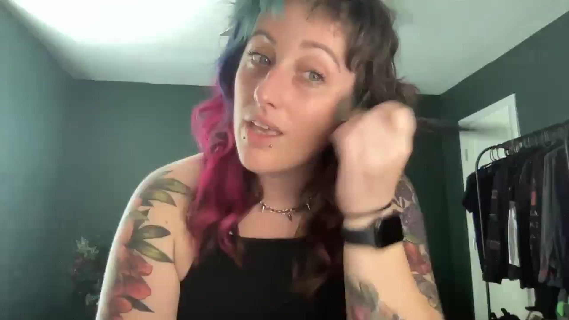 Gallery image thumbnail from Avery_Madison's myfreecams stream on, 06/09/2025, 13:33 image 4 of 20