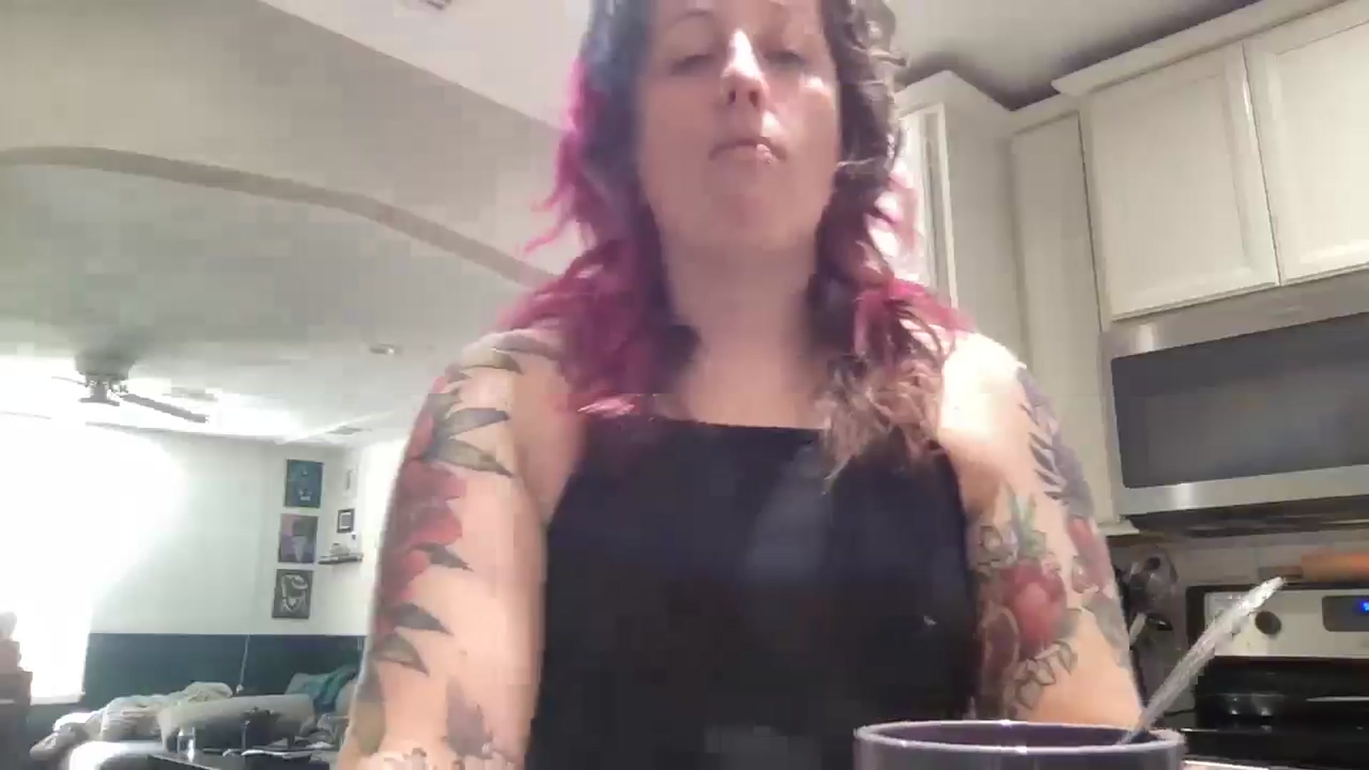 Gallery image thumbnail from Avery_Madison's myfreecams stream on, 06/12/2025, 13:23 image 19 of 20