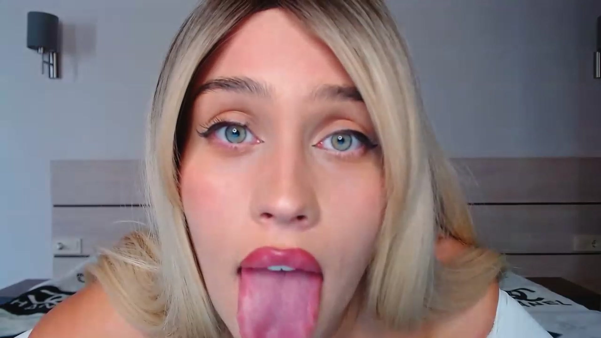 Gallery image thumbnail from Avery_Mills's myfreecams stream on, 04/29/2023, 14:36 image 19 of 20