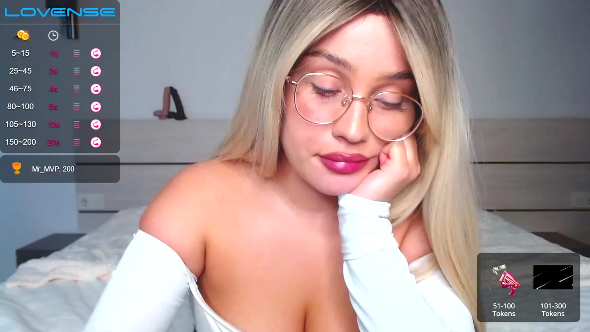 Gallery image thumbnail from Avery_Mills's myfreecams stream on, 05/02/2023, 16:10 image 10 of 20