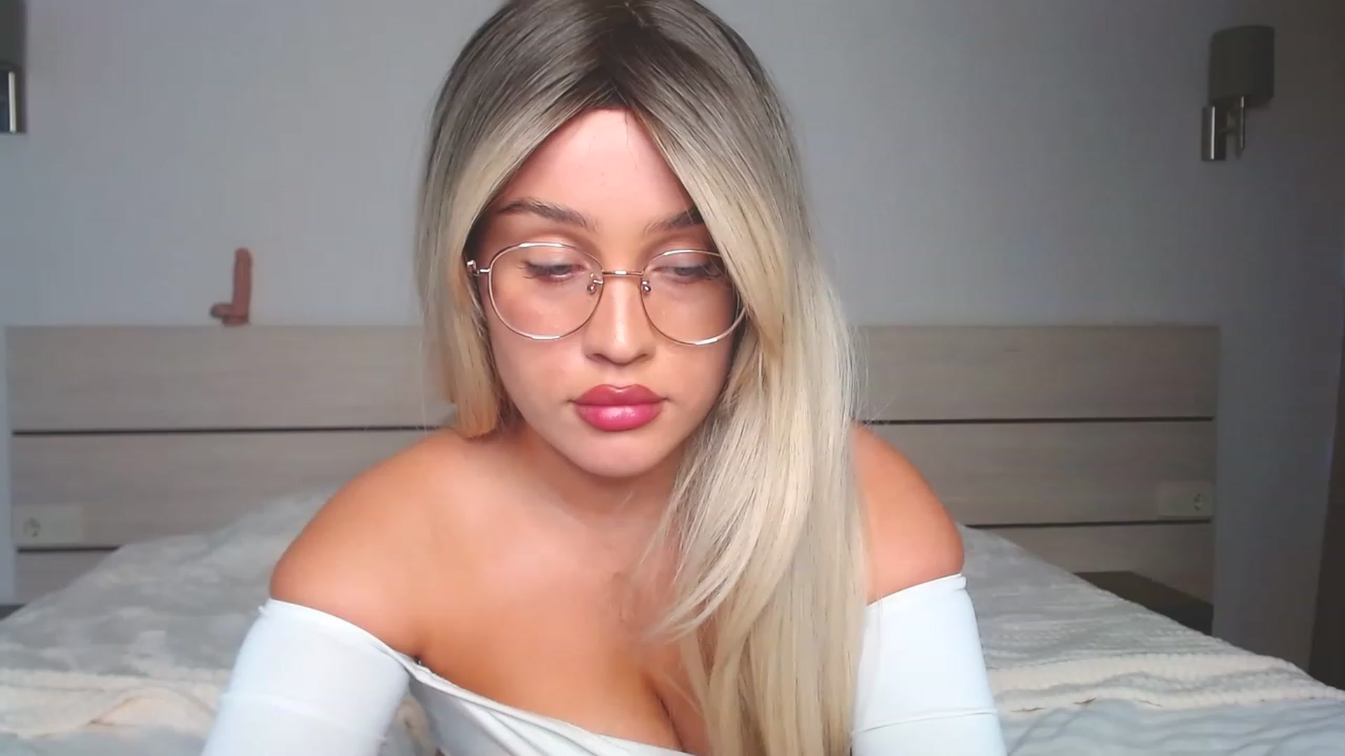 Gallery image thumbnail from Avery_Mills's myfreecams stream on, 05/02/2023, 17:03 image 1 of 20