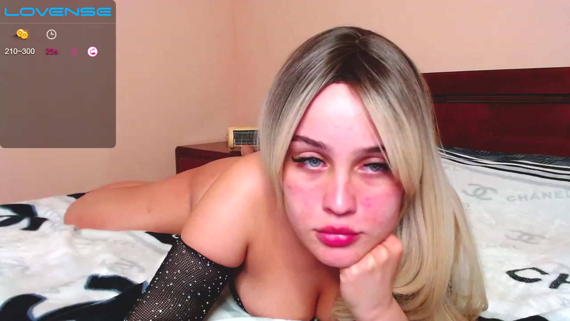 Gallery image thumbnail from Avery_Mills's myfreecams stream on, 05/04/2023, 17:32 image 10 of 20