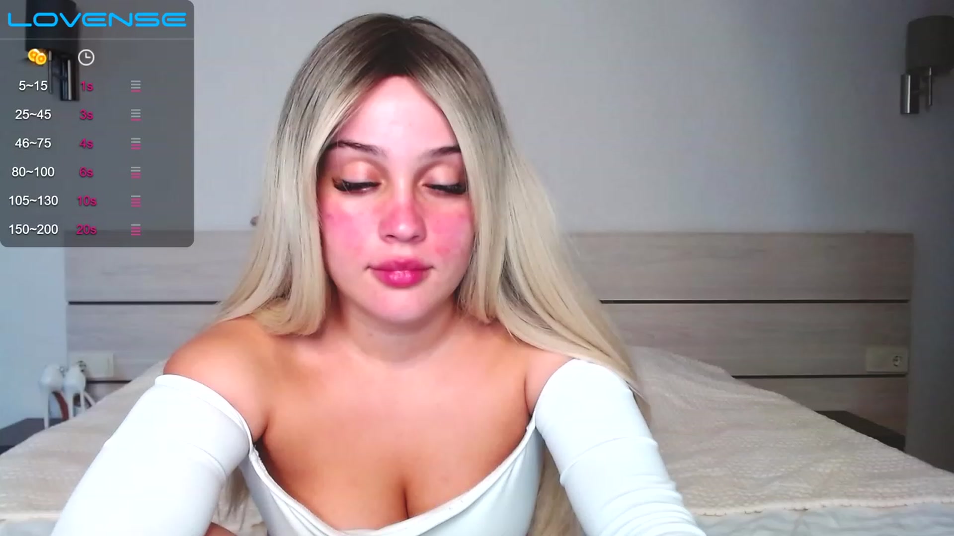 Gallery image thumbnail from Avery_Mills's myfreecams stream on, 05/05/2023, 16:51 image 1 of 20