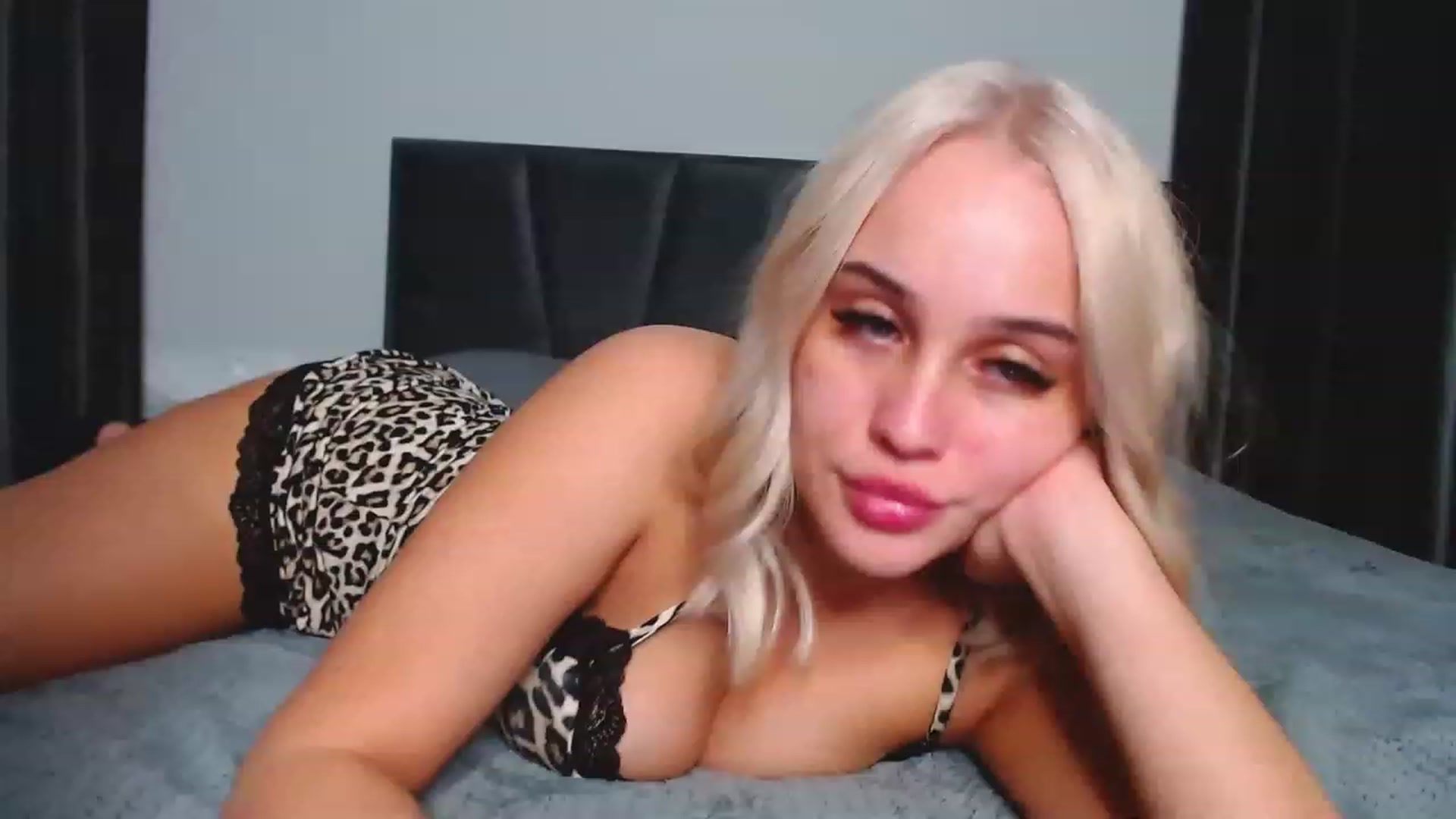 Gallery image thumbnail from Avery_Mills's myfreecams stream on, 06/20/2023, 19:26 image 4 of 20