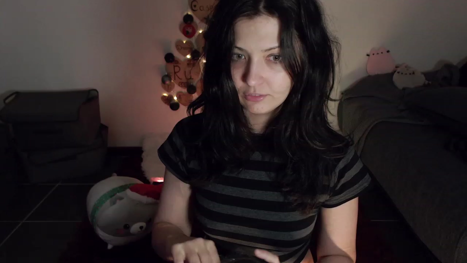 Gallery image thumbnail from Avoid's myfreecams stream on, 11/24/2023, 03:56 image 16 of 20