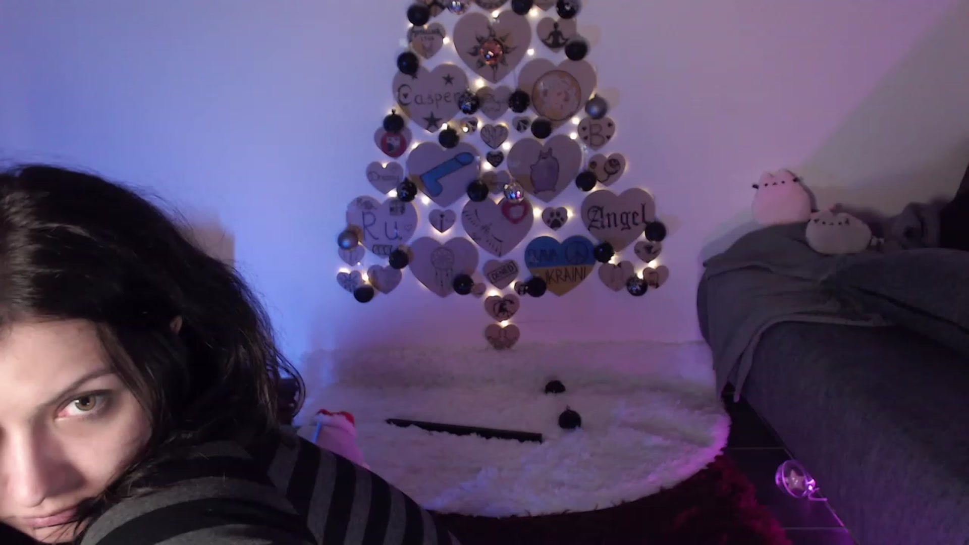 Gallery image thumbnail from Avoid's myfreecams stream on, 11/24/2023, 03:56 image 2 of 20