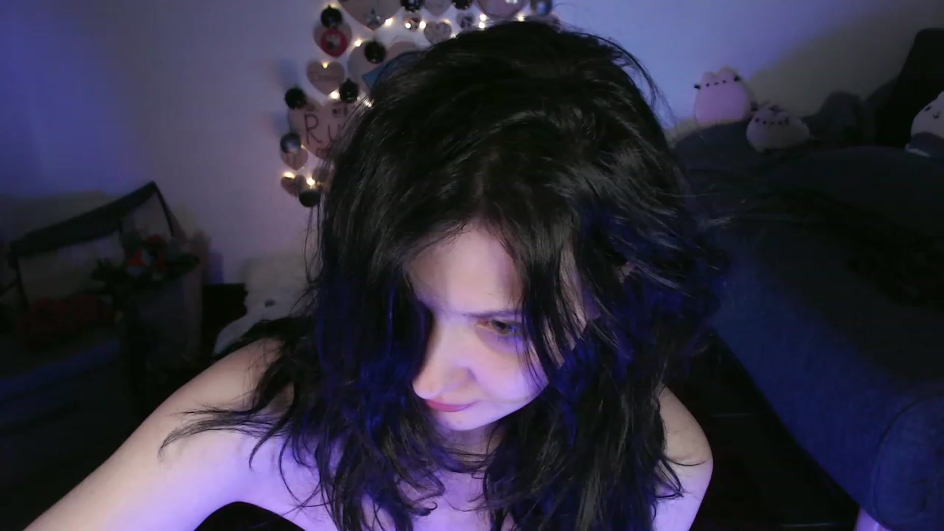 Gallery image thumbnail from Avoid's myfreecams stream on, 11/24/2023, 05:35 image 2 of 20