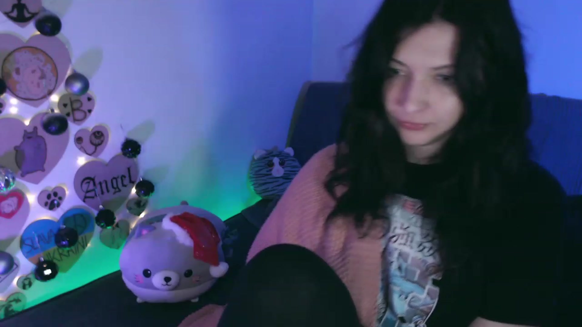 Gallery image thumbnail from Avoid's myfreecams stream on, 11/27/2023, 02:28 image 14 of 20