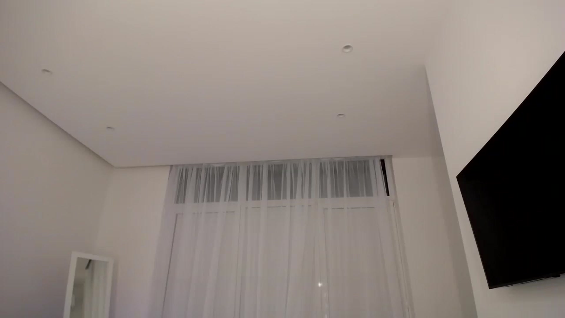 Gallery image thumbnail from AvrilDollX's myfreecams stream on, 01/17/2023, 17:21 image 7 of 20